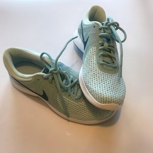 Women’s Blue Nike Shoes